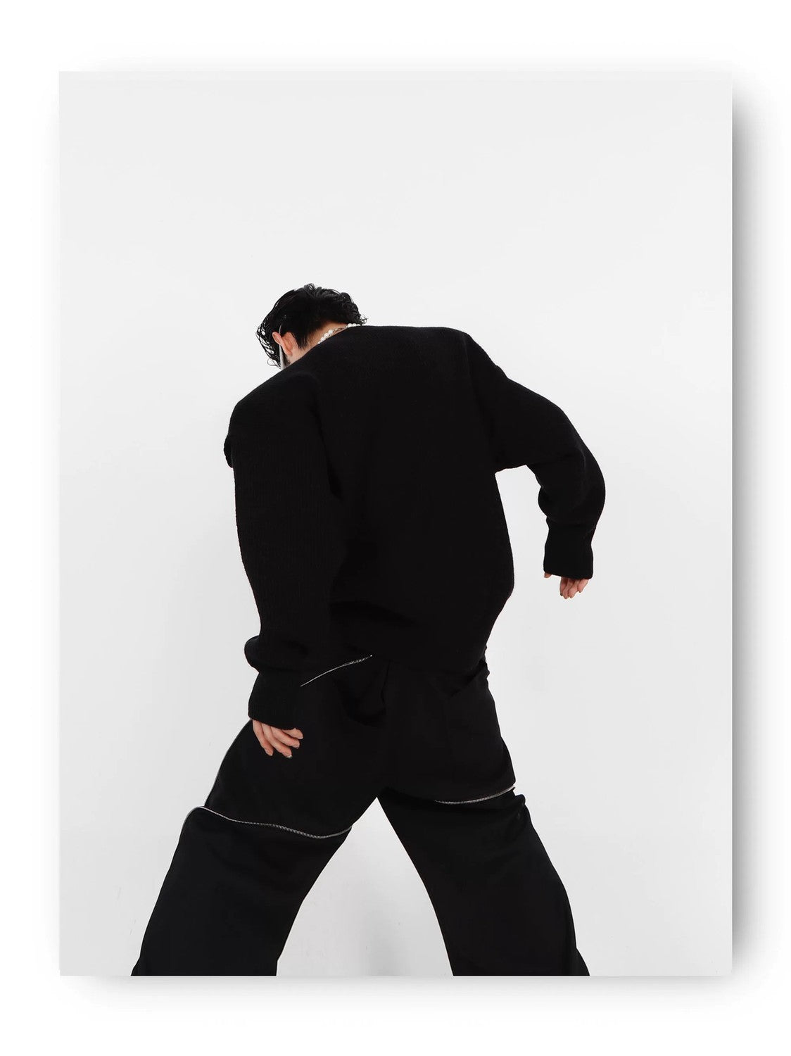 desc::metal-buckle-cutout-knit-sweater-streetwear-pullover-detail-img-6