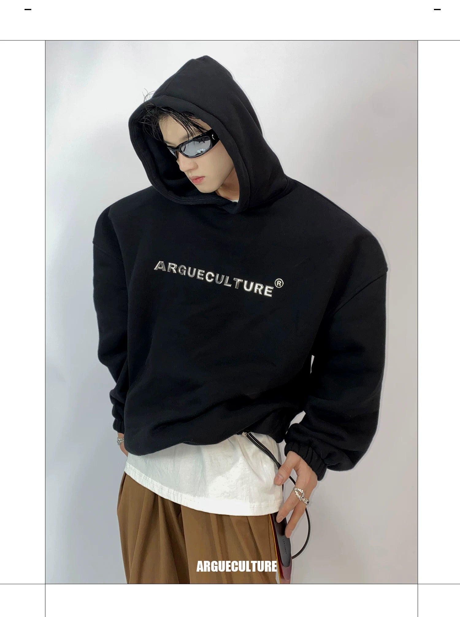 desc::metallic-print-fleece-hoodie-with-padded-shoulders-detail-img-4