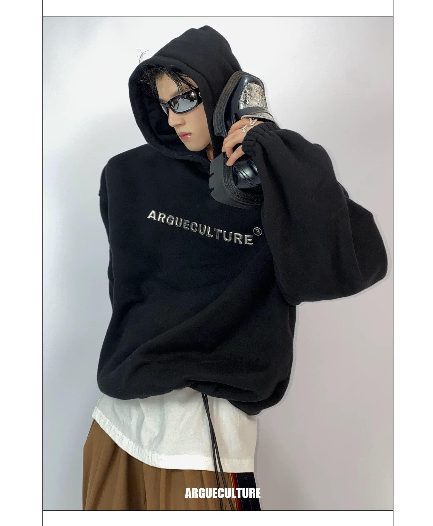 desc::metallic-print-fleece-hoodie-with-padded-shoulders-detail-img-9