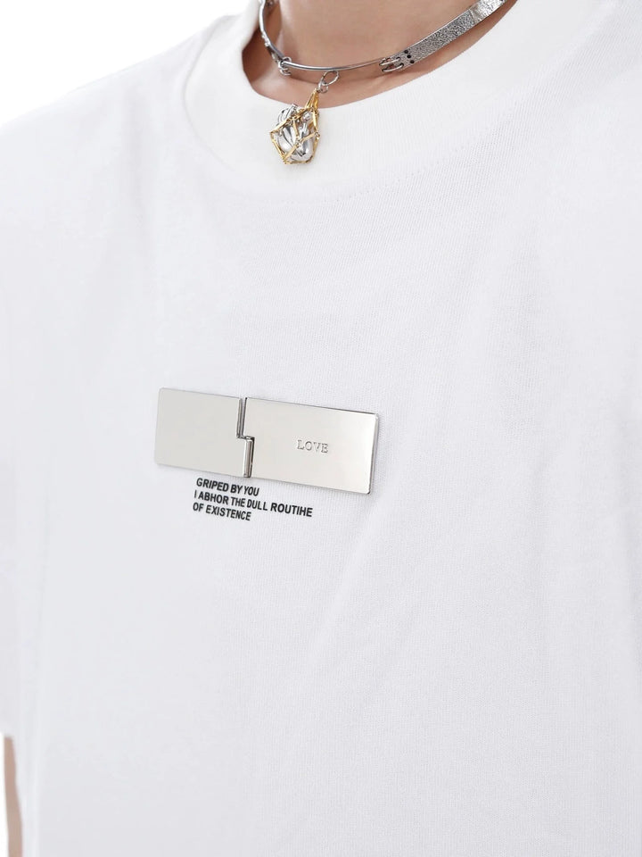 Minimalist Printed Loose Fit Short - Sleeve T - Shirt with Metal Clasp - ArguE CulturE