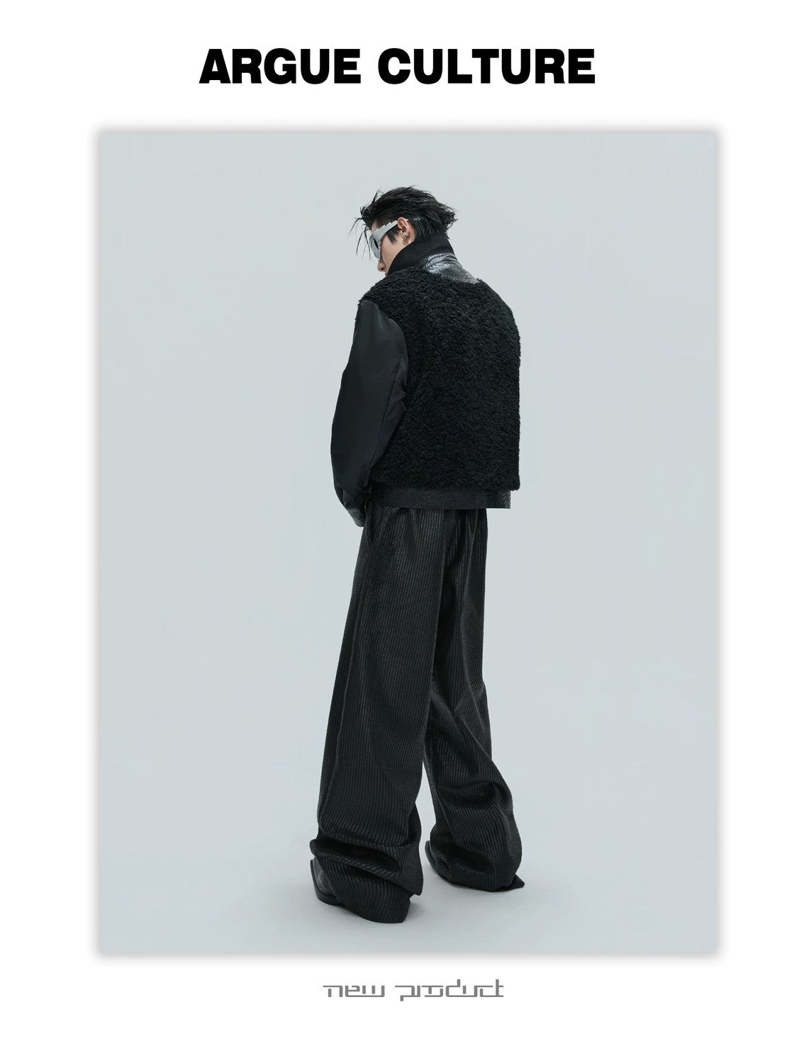 desc::ostrich-leather-texture-jacket-with-airplane-buckles-detail-img-13