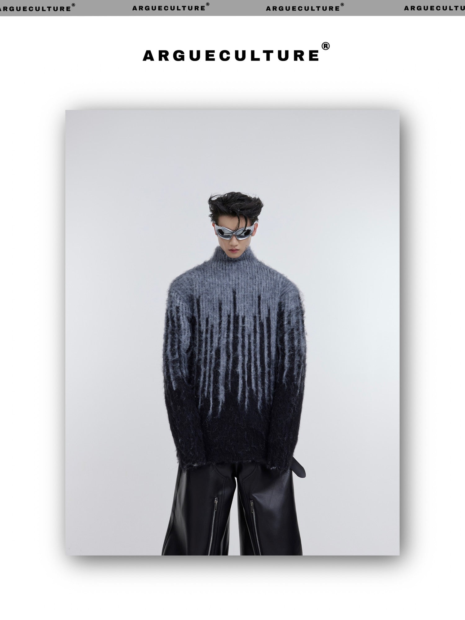 desc::oversized-color-block-mohair-mock-neck-sweater-detail-img-1