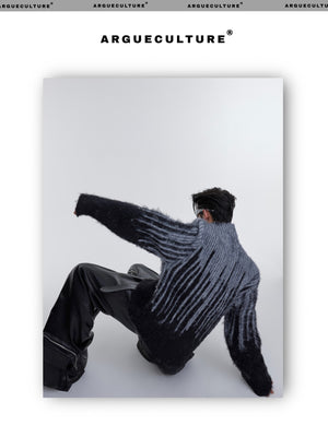desc::oversized-color-block-mohair-mock-neck-sweater-detail-img-2
