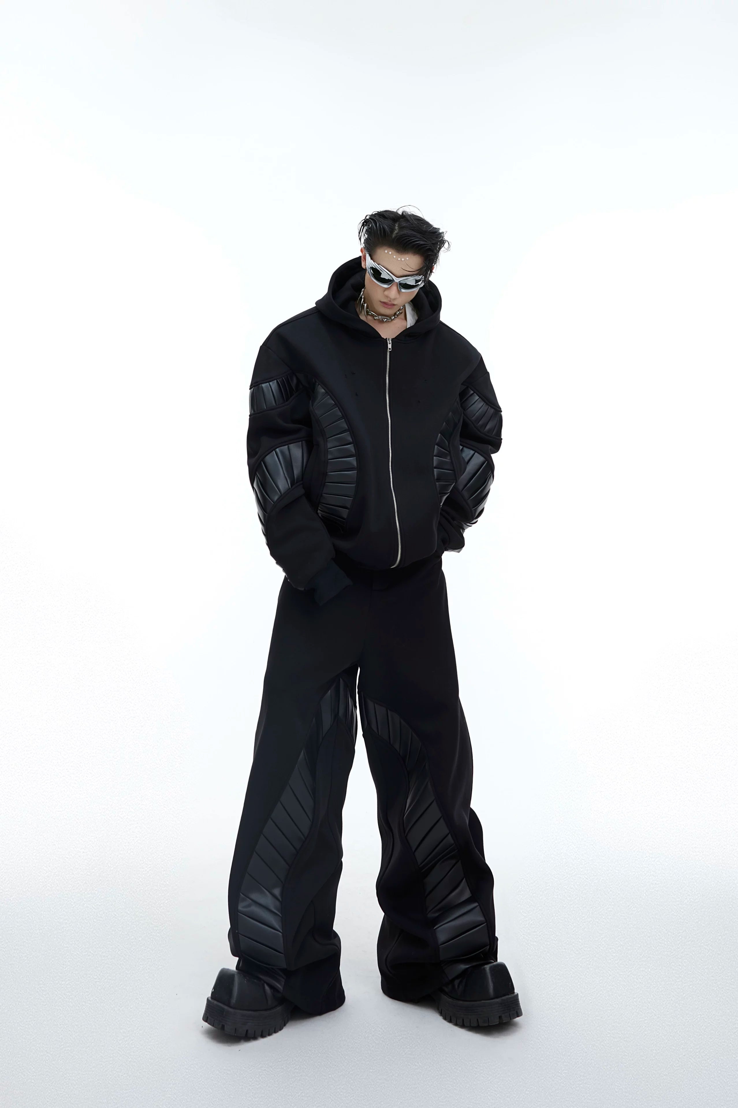 oversized-deconstructed-pu-leather-patchwork-fleece-tracksuit-black-set
