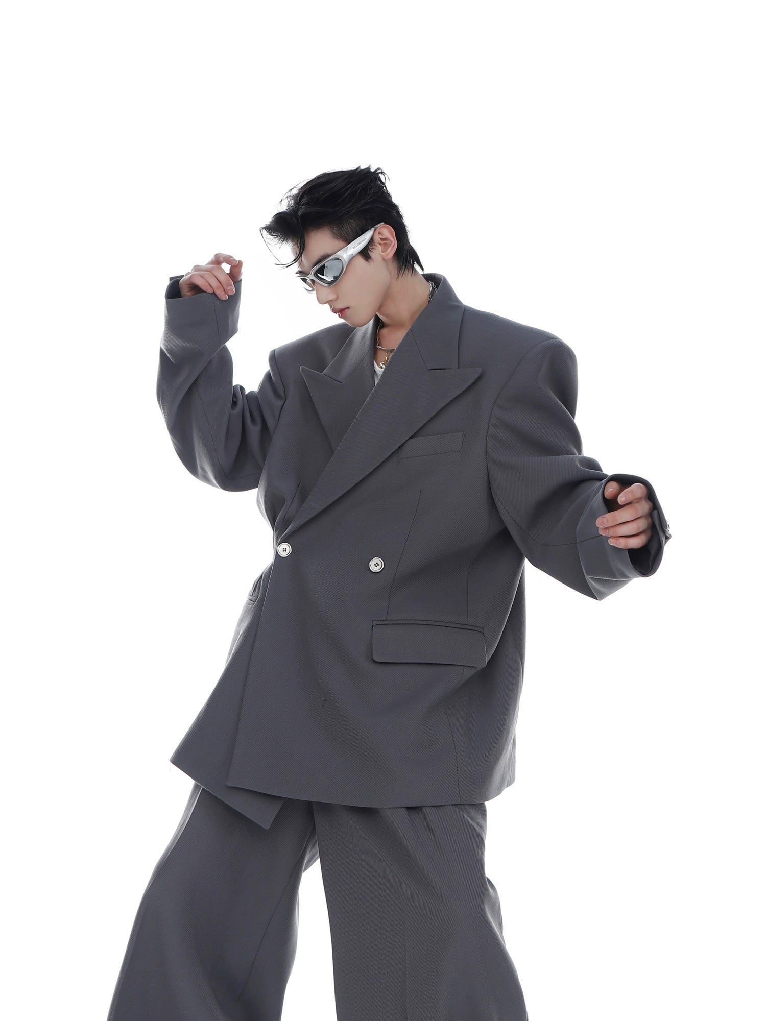 desc::oversized-drape-blazer-unisex-streetwear-jacket-detail-img-2