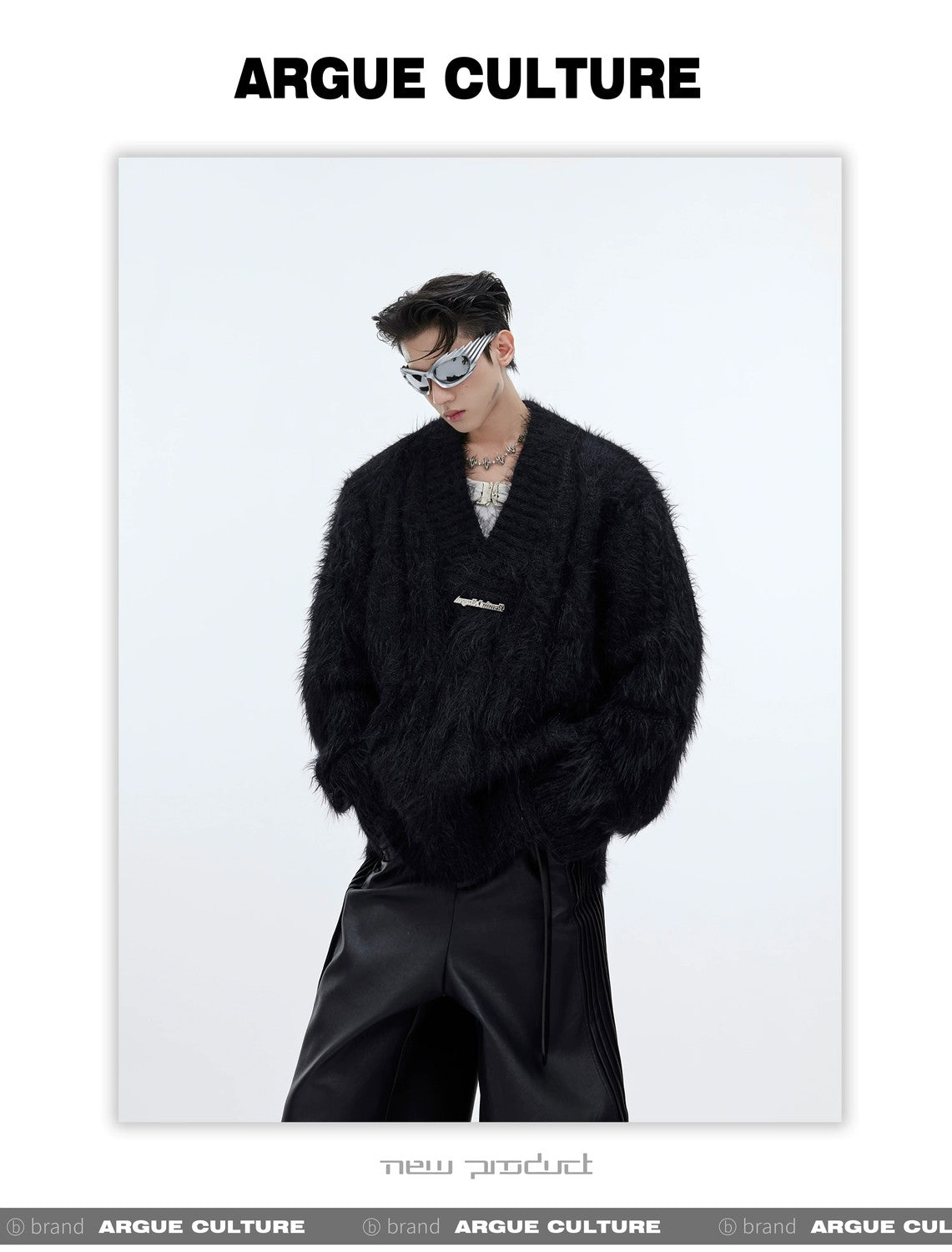 desc::oversized-faux-mink-v-neck-sweater-mens-streetwear-detail-img-2