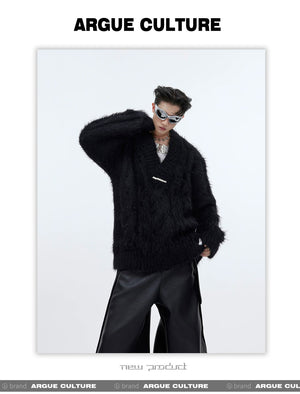 desc::oversized-faux-mink-v-neck-sweater-mens-streetwear-detail-img-5