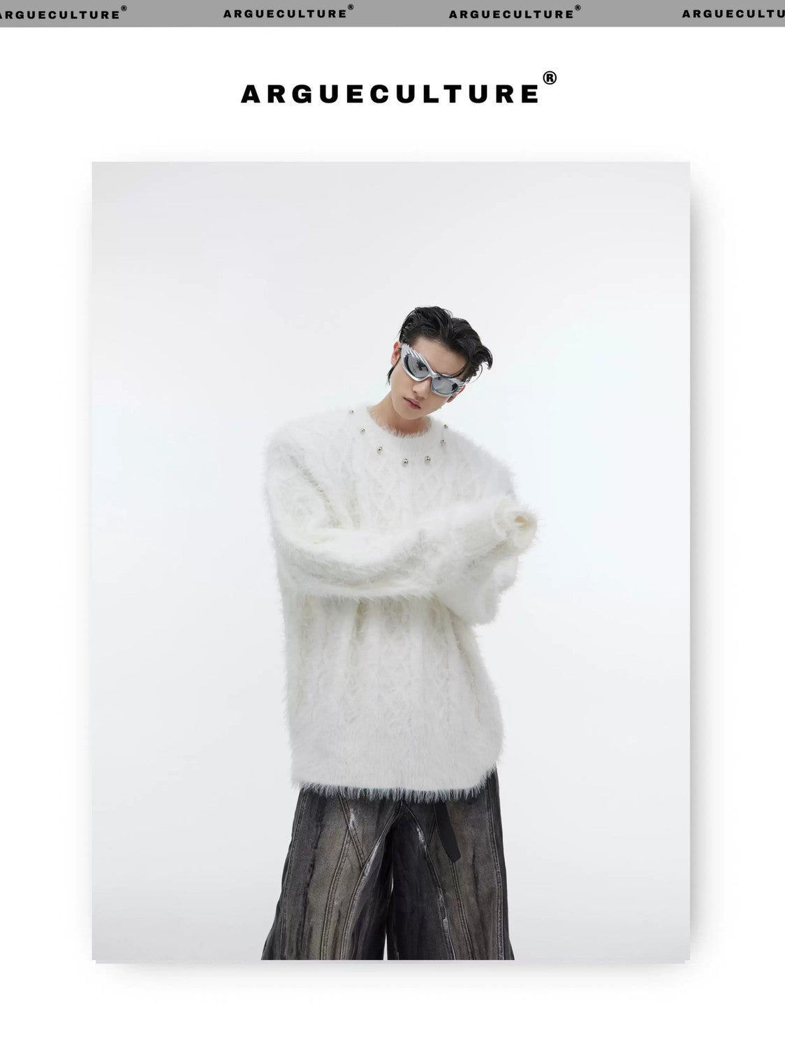 desc::oversized-metal-button-knit-sweater-unisex-streetwear-detail-img-10