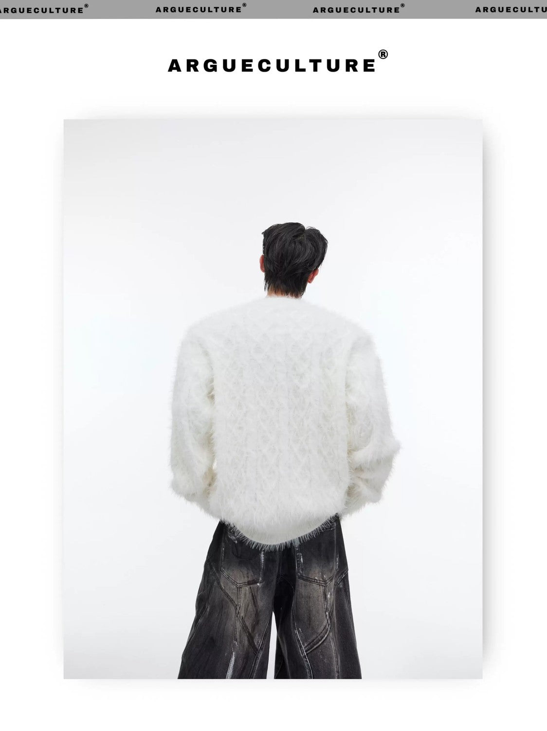 desc::oversized-metal-button-knit-sweater-unisex-streetwear-detail-img-2
