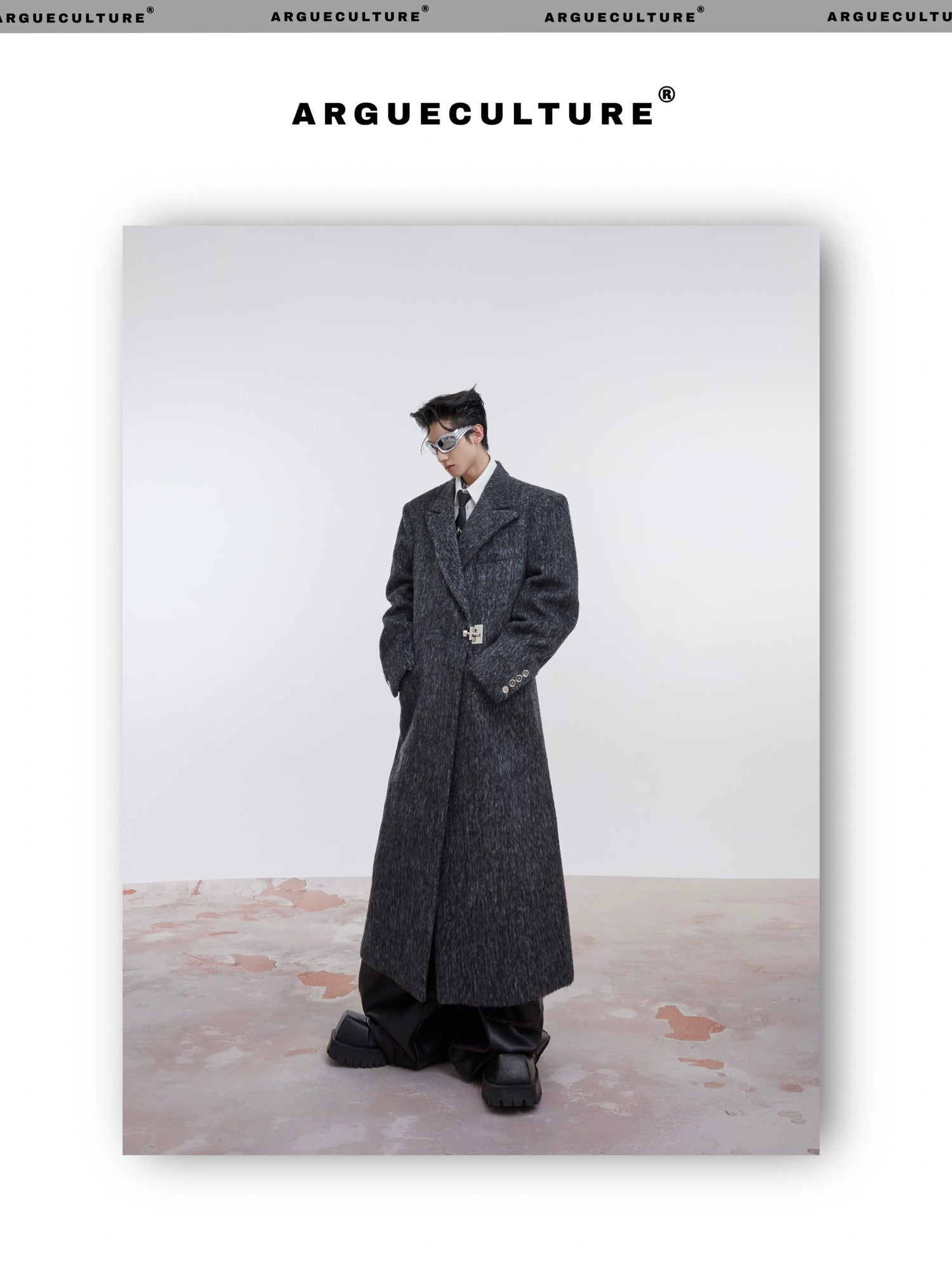 desc::oversized-shoulder-pad-wool-trench-coat-with-metal-buckle-detail-img-13