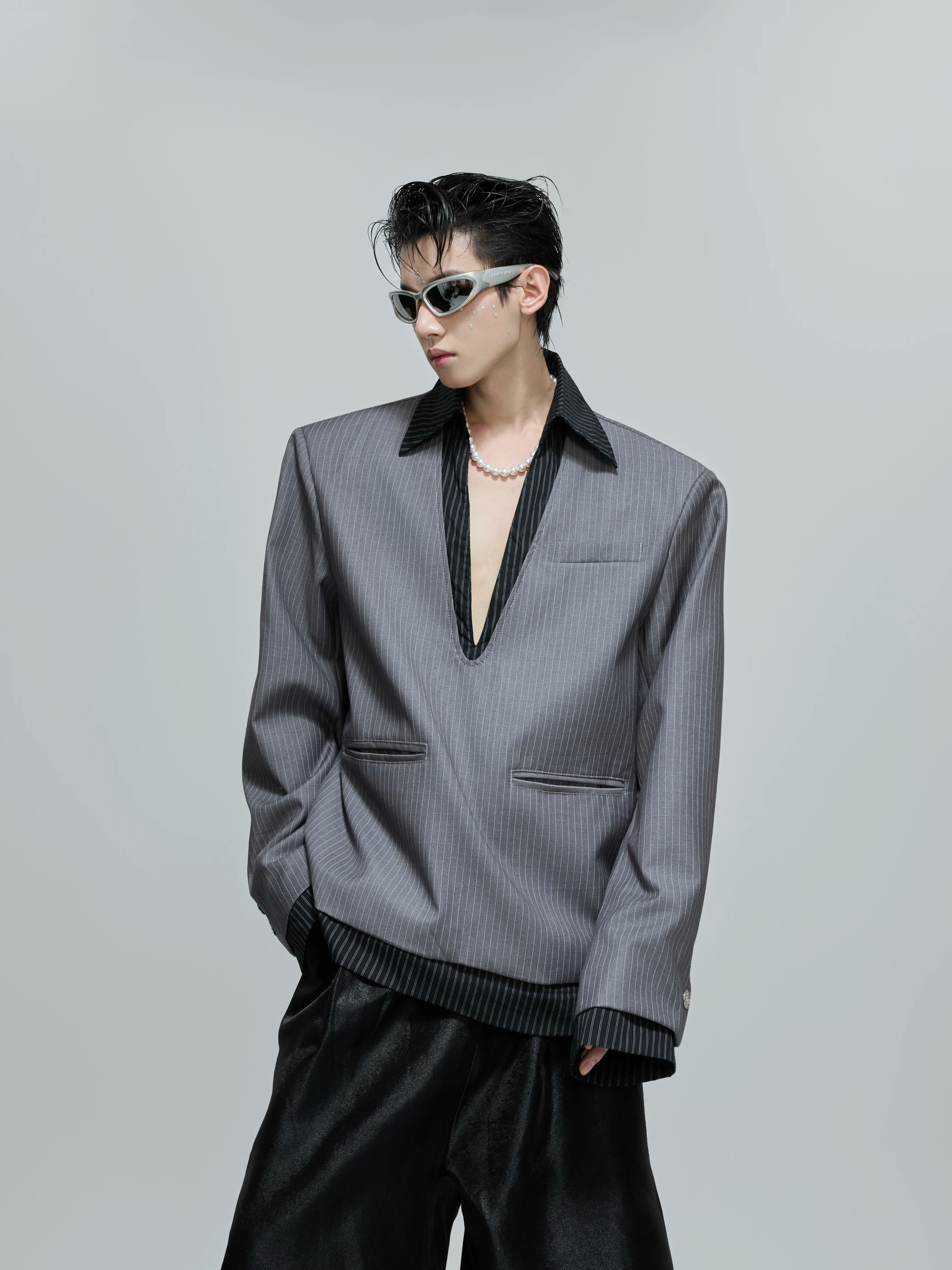 oversized-striped-faux-two-piece-blazer-jacket-black