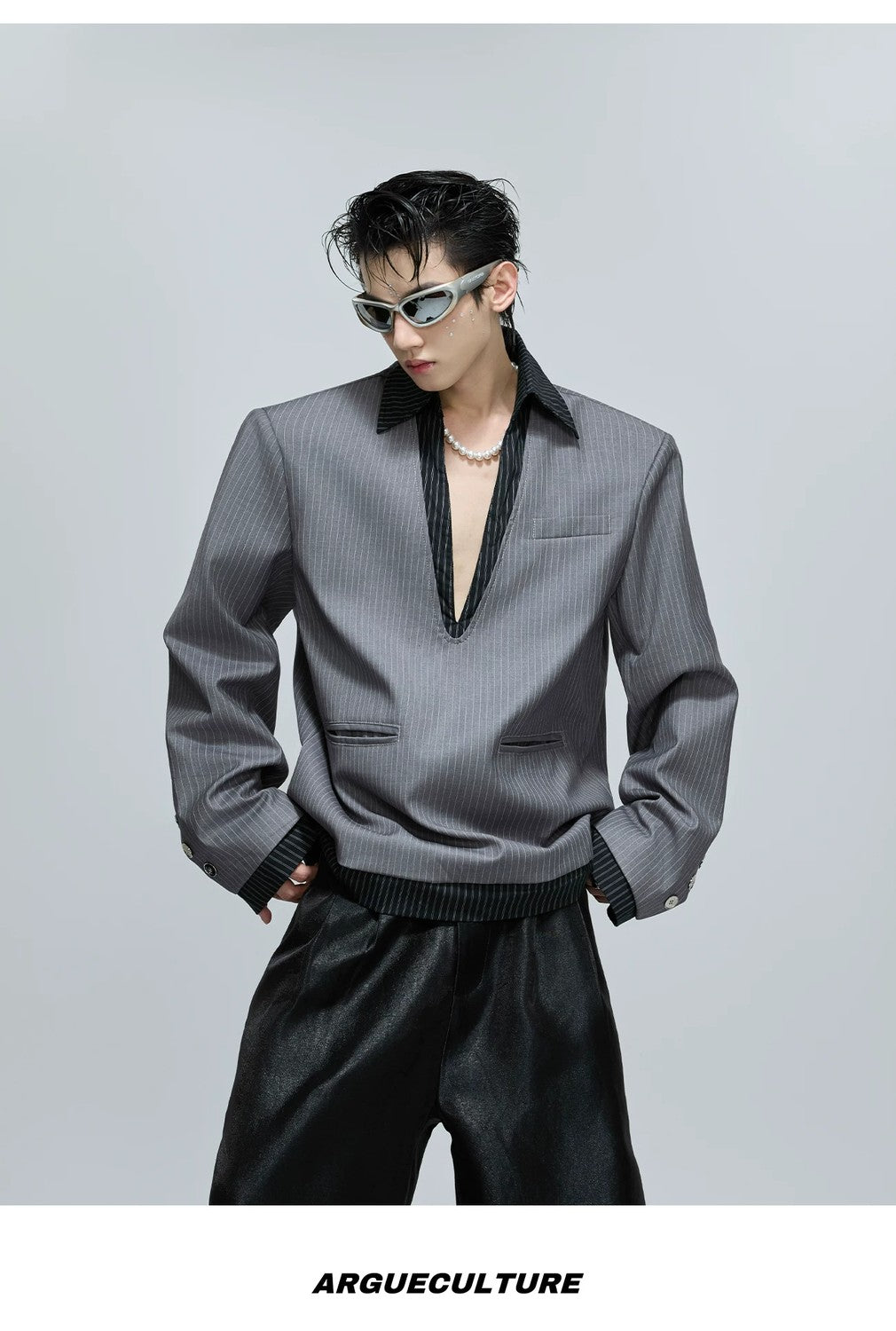 desc::oversized-striped-faux-two-piece-blazer-jacket-detail-img-7