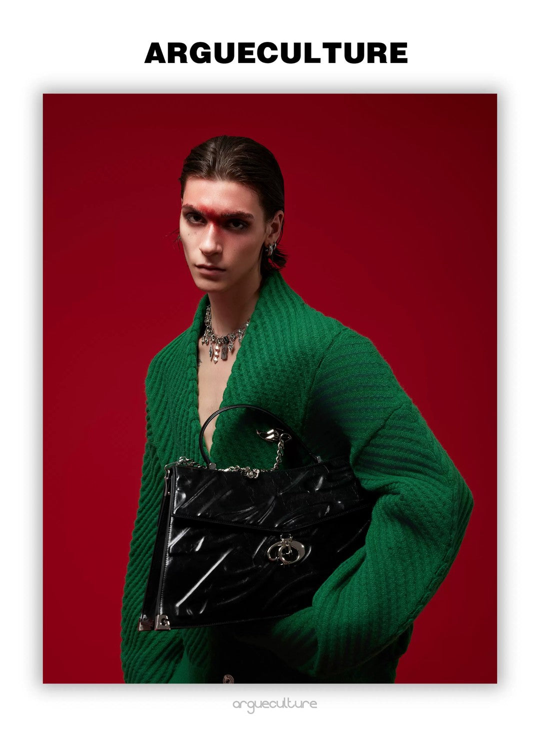 desc::oversized-v-neck-knit-cardigan-with-metal-buttons-detail-img-2