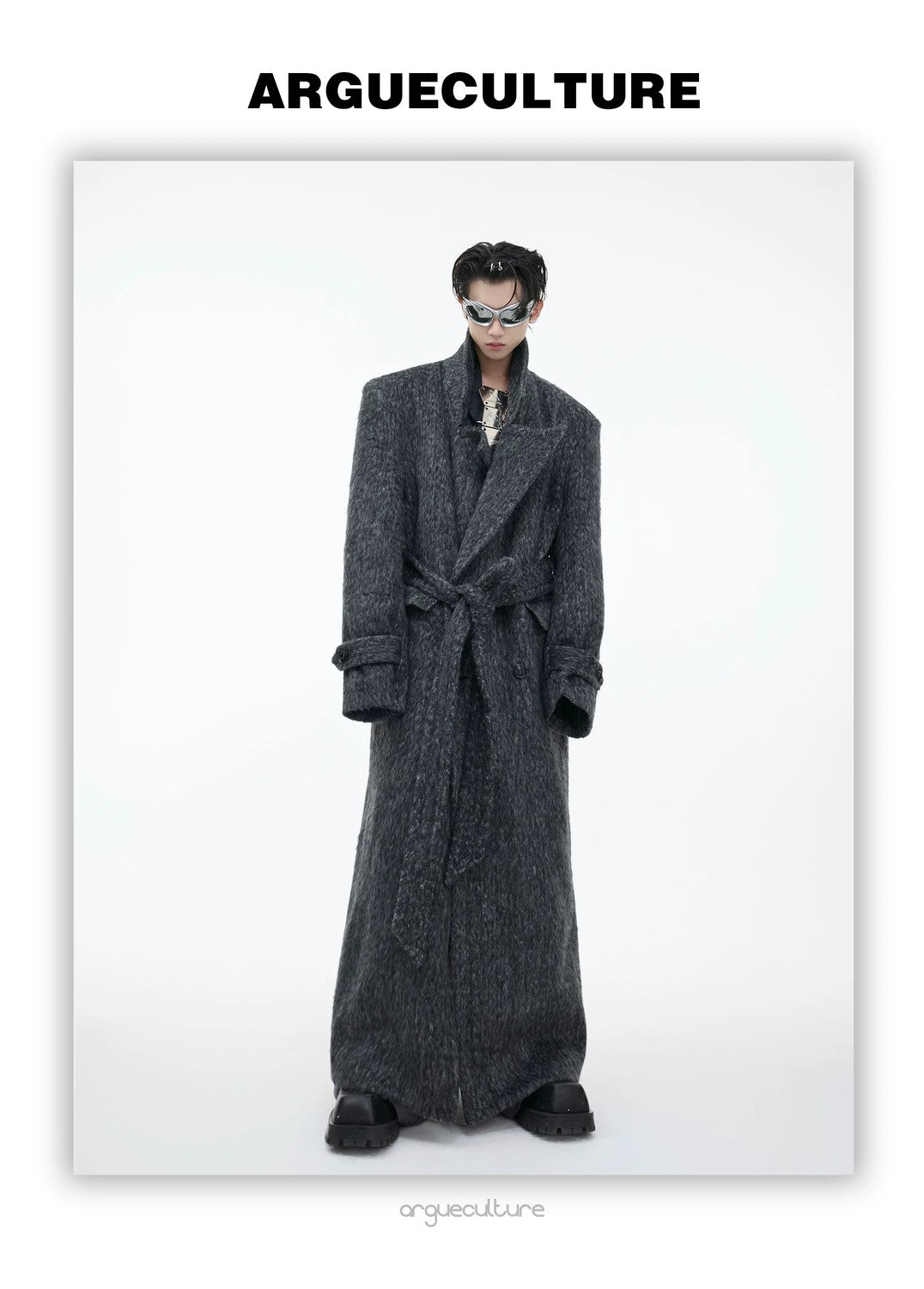 desc::oversized-woolen-trench-coat-unisex-belted-overcoat-detail-img-4