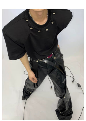 desc::padded-shoulder-metal-bead-punk-tee-loose-fit-detail-img-3