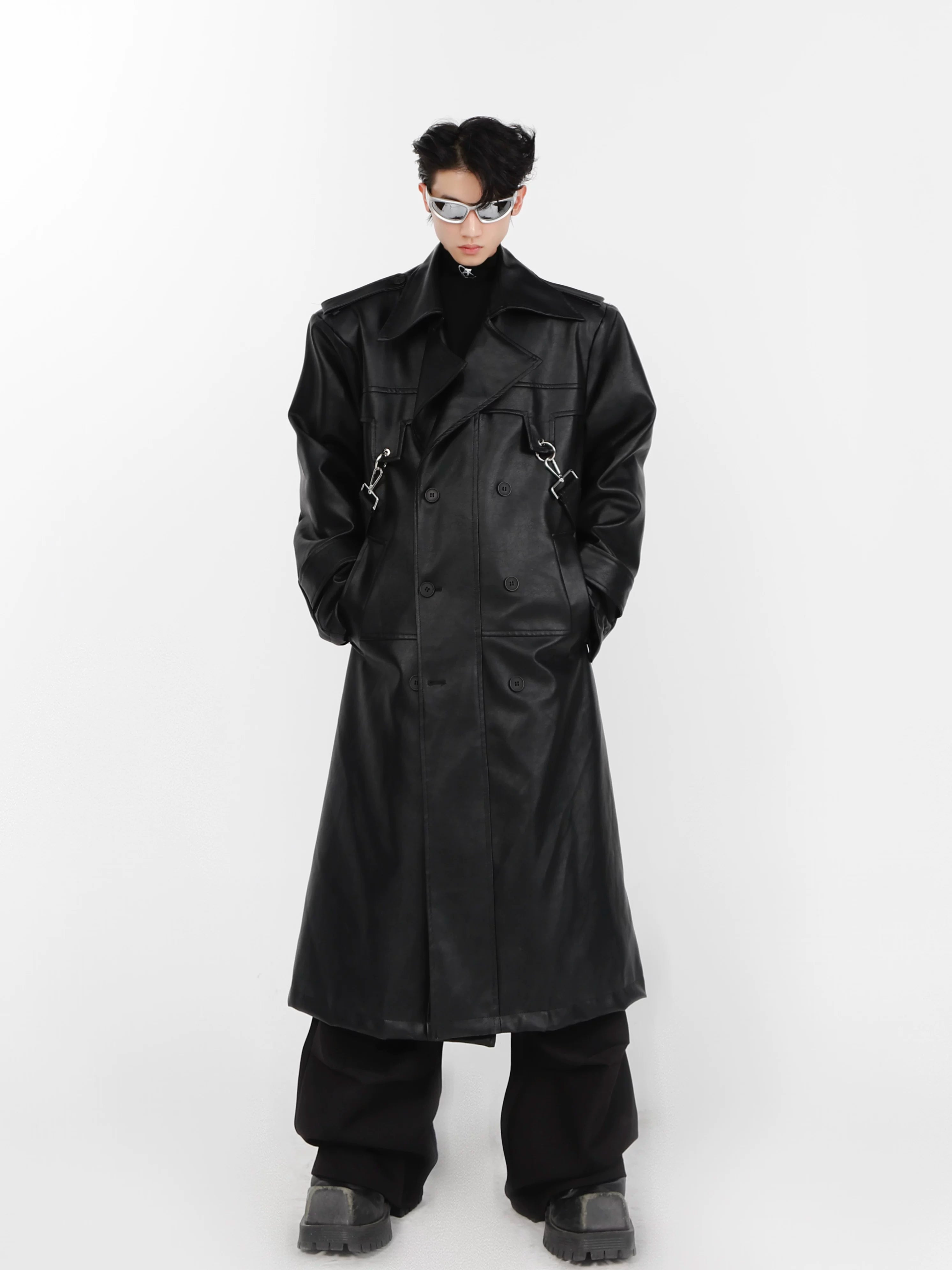 padded-shoulder-pu-leather-trench-coat-with-metal-details-black