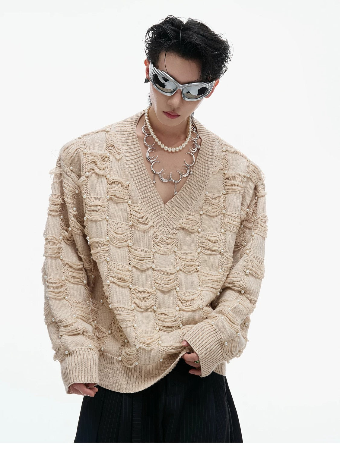 desc::pearl-embellished-v-neck-deconstructed-knit-sweater-detail-img-4