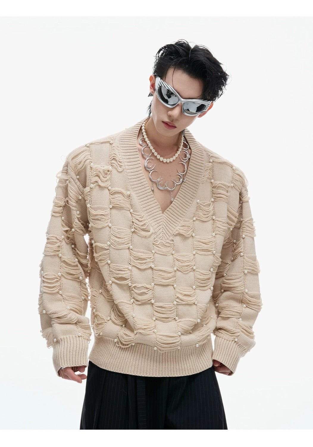 desc::pearl-embellished-v-neck-deconstructed-knit-sweater-detail-img-6