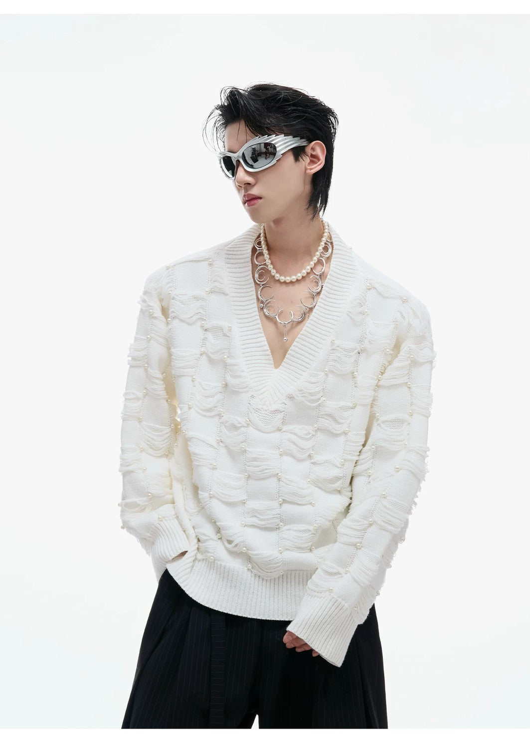 desc::pearl-embellished-v-neck-deconstructed-knit-sweater-detail-img-8