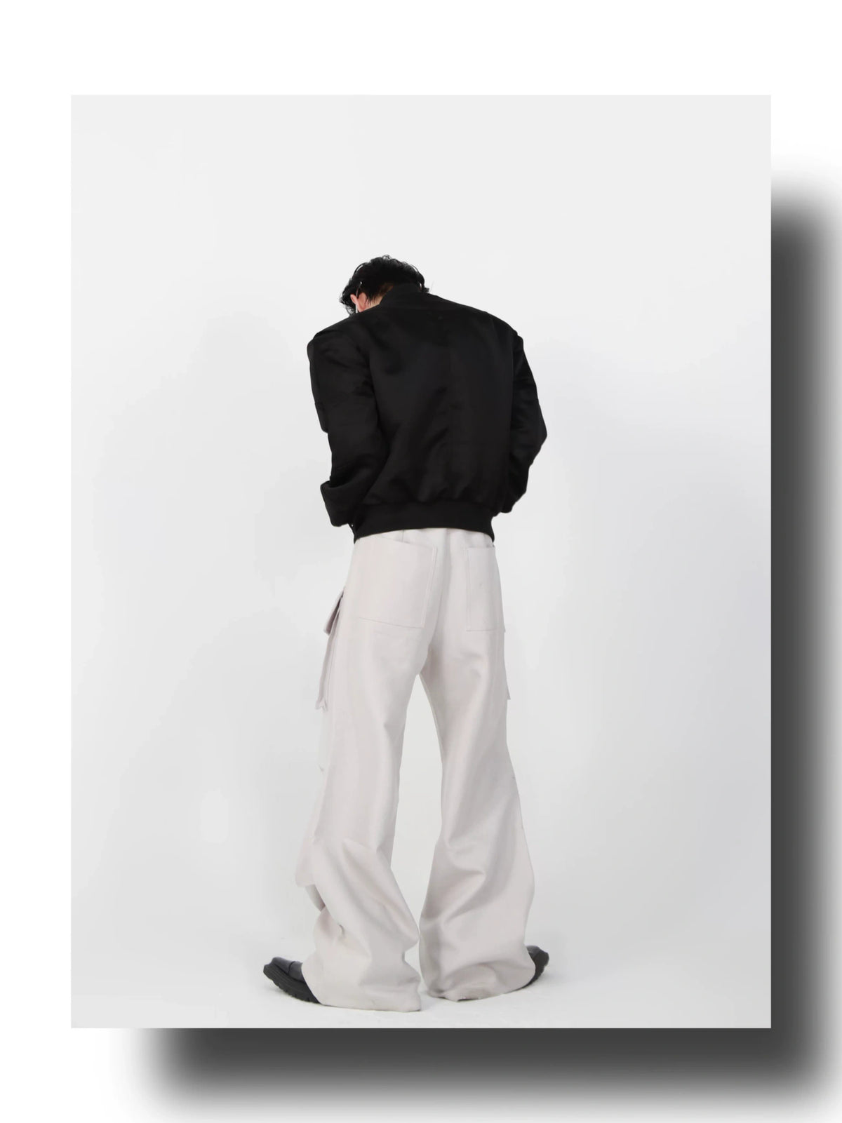 Pleated Wide-Leg Cargo Trousers in Gray or Black - detail image 8