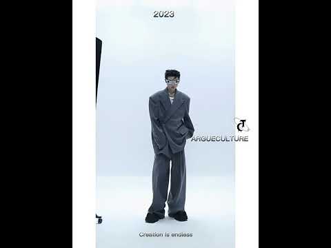 360-degree video showcasing the unisex avant-garde blazer's drop shoulder and oversized fit