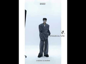 360-degree video showcasing the unisex avant-garde blazer's drop shoulder and oversized fit