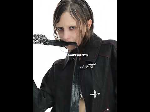 Croc-Embossed Horsehead Leather Belt with Studs | ArguE CulturE