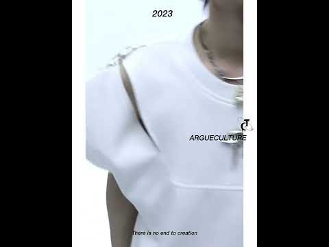 360-degree video showcasing the oversized streetwear top's architectural details and fit
