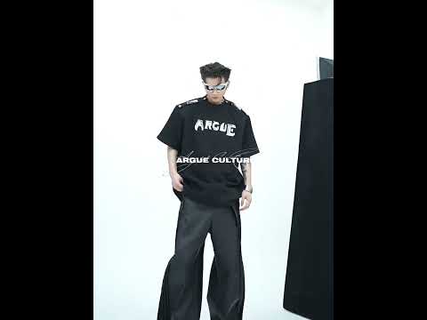 360-degree video showing all angles of the metal-button off-shoulder graphic tee with color-block streetwear design