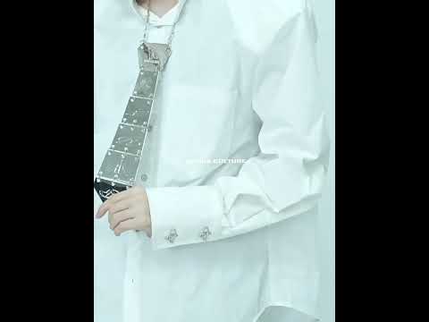 Video demonstration of how to wear and style the edgy vertebrae metal tie necklace with different outfits