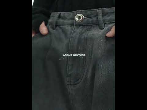 Frayed Curved-Leg Wide Jeans in Washed Black video