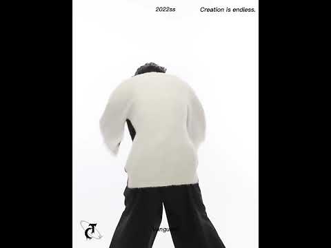 360-degree video showcasing the premium cotton hoodie with metal zipper and streetwear details