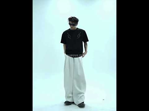 Slim-Fit Cotton Snake-Eye Spine Studded T-Shirt video