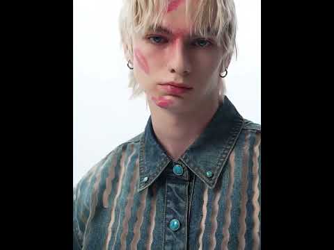 Short-Sleeve Mesh-Panel Denim Jacket in Blue video