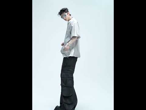 360-degree video showing how to style this distressed oversized t-shirt with faux two-layer design