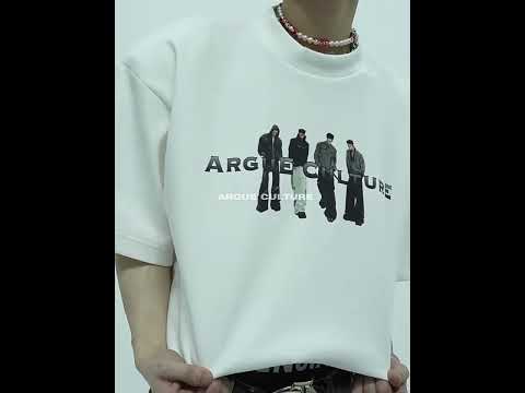Video showcasing different ways to style this oversized graphic print streetwear t-shirt