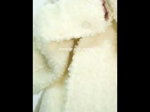 Textured Wool-Blend Cropped Jacket | Relaxed Fit video