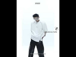 360-degree video showcasing all angles and details of this avant-garde streetwear t-shirt with shoulder zips