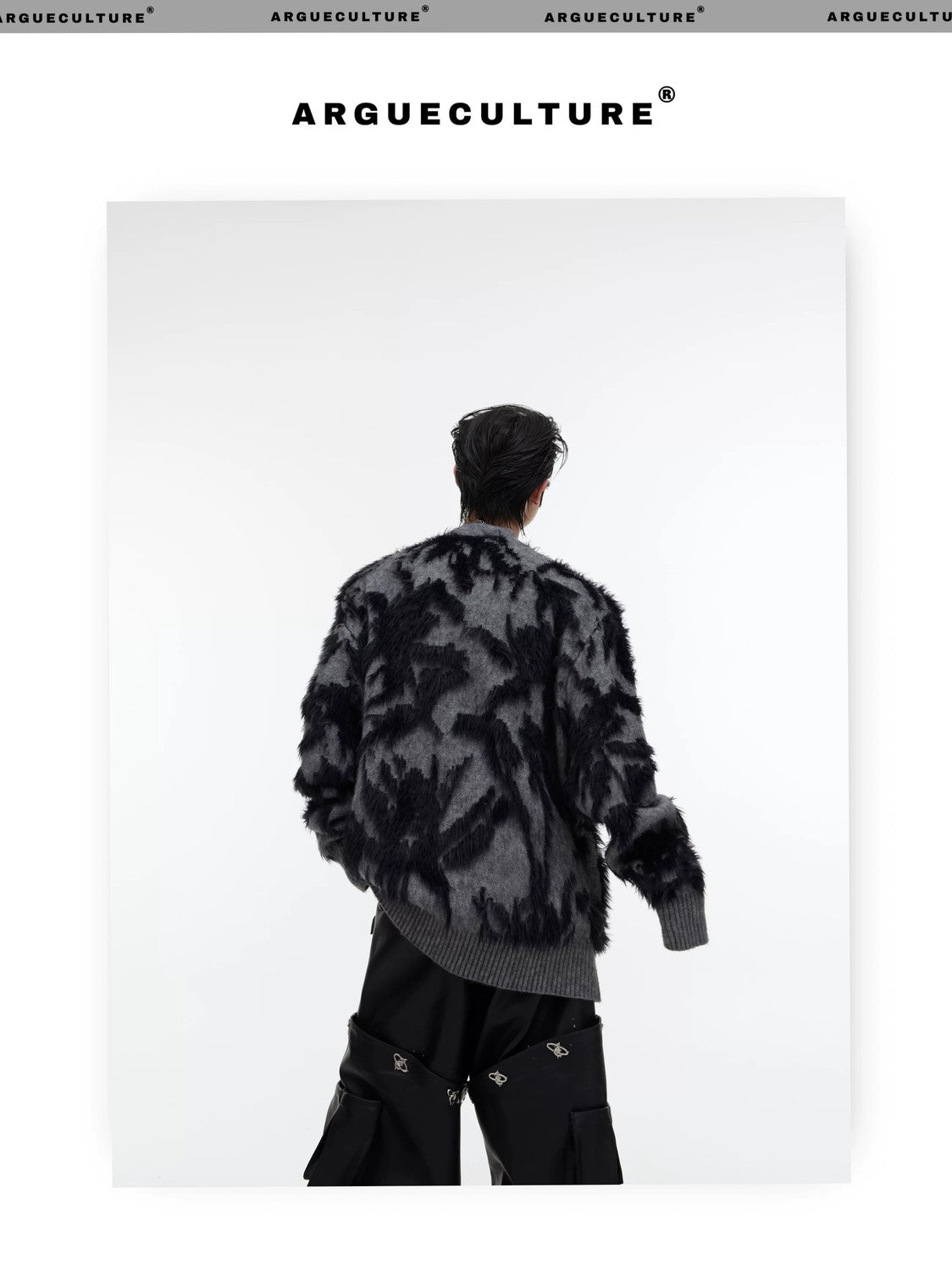 desc::retro-jacquard-faux-mink-cardigan-oversized-v-neck-detail-img-2