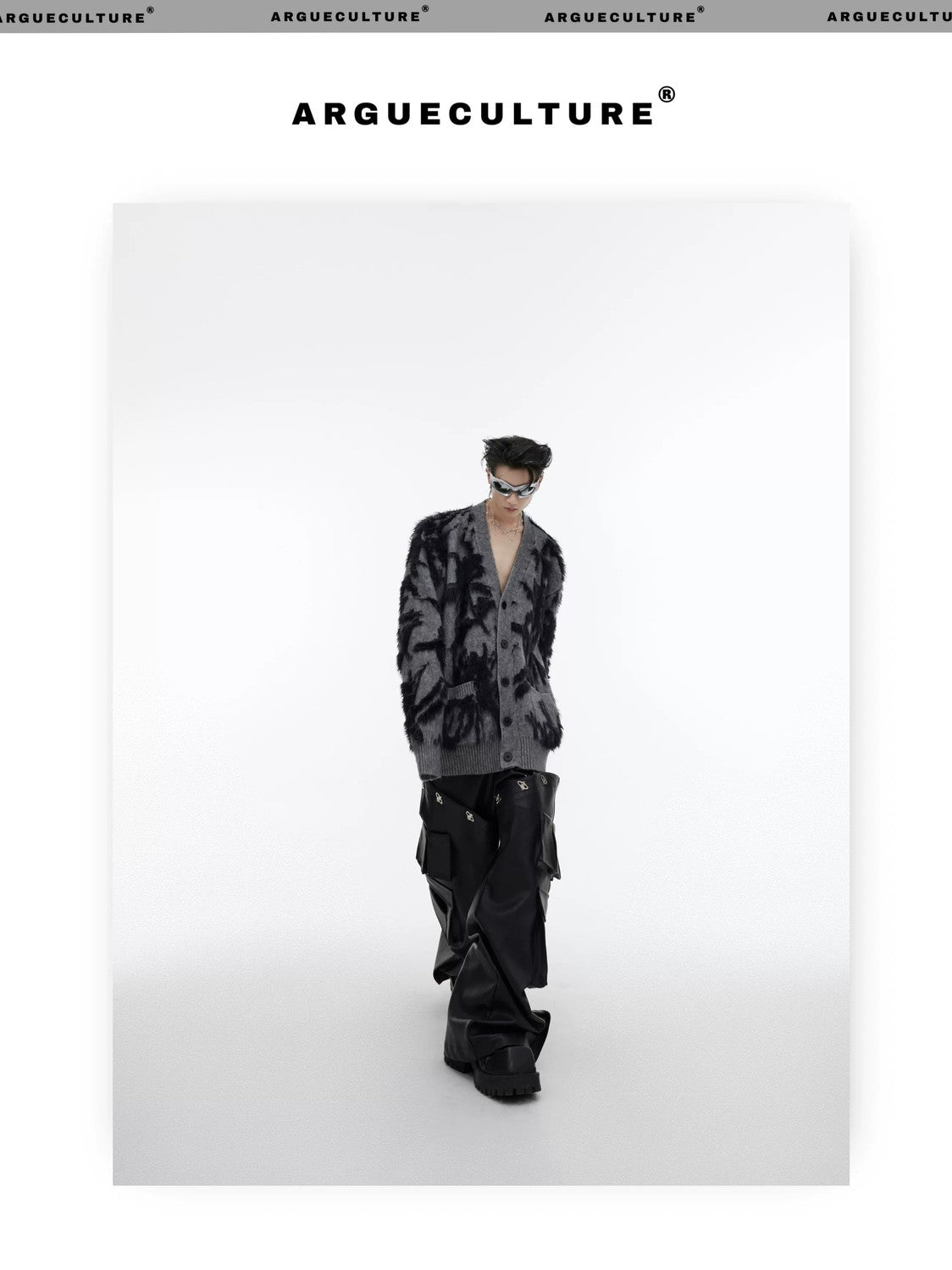 desc::retro-jacquard-faux-mink-cardigan-oversized-v-neck-detail-img-3