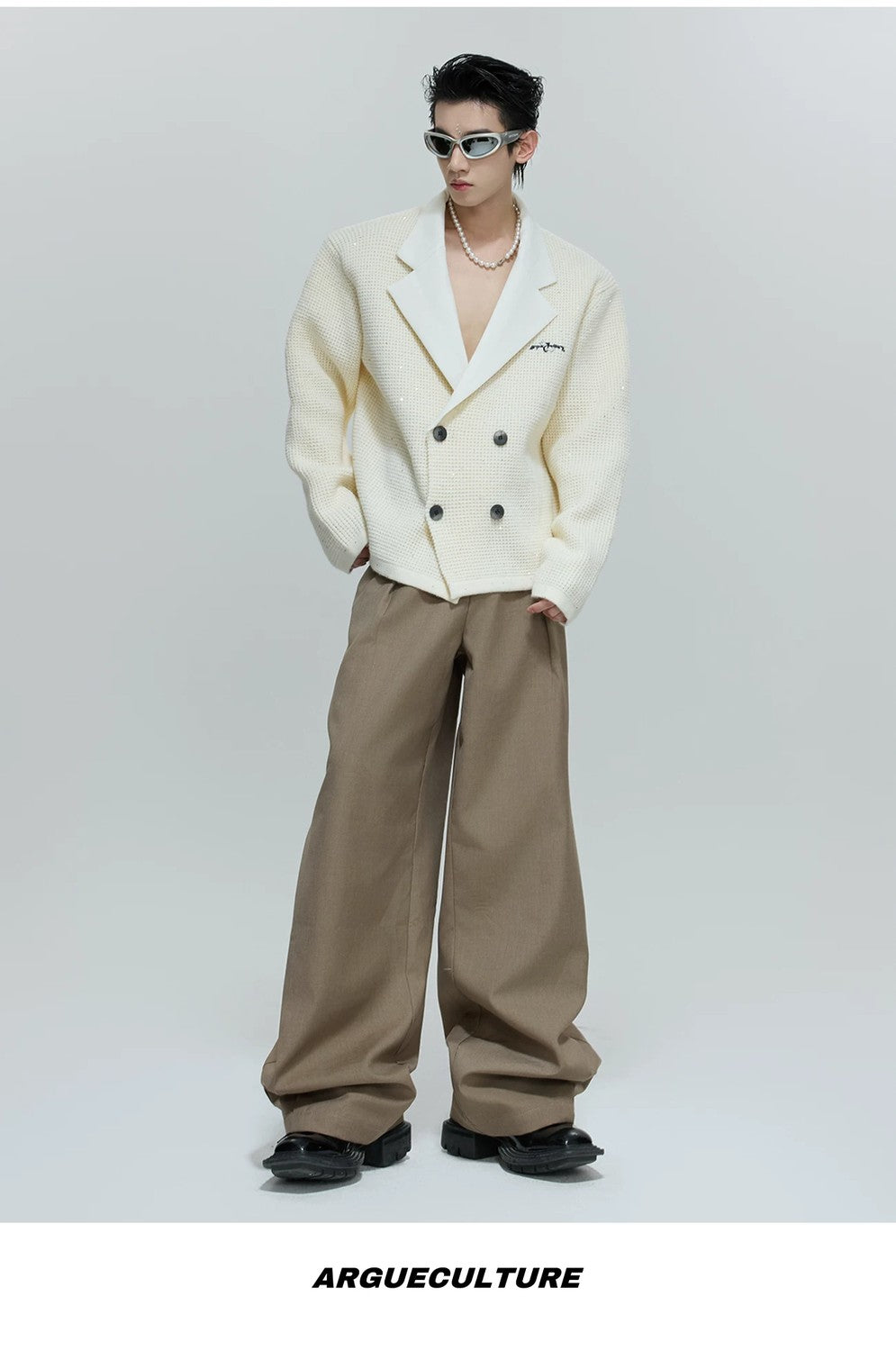 desc::sequin-double-breasted-knit-blazer-cardigan-detail-img-15