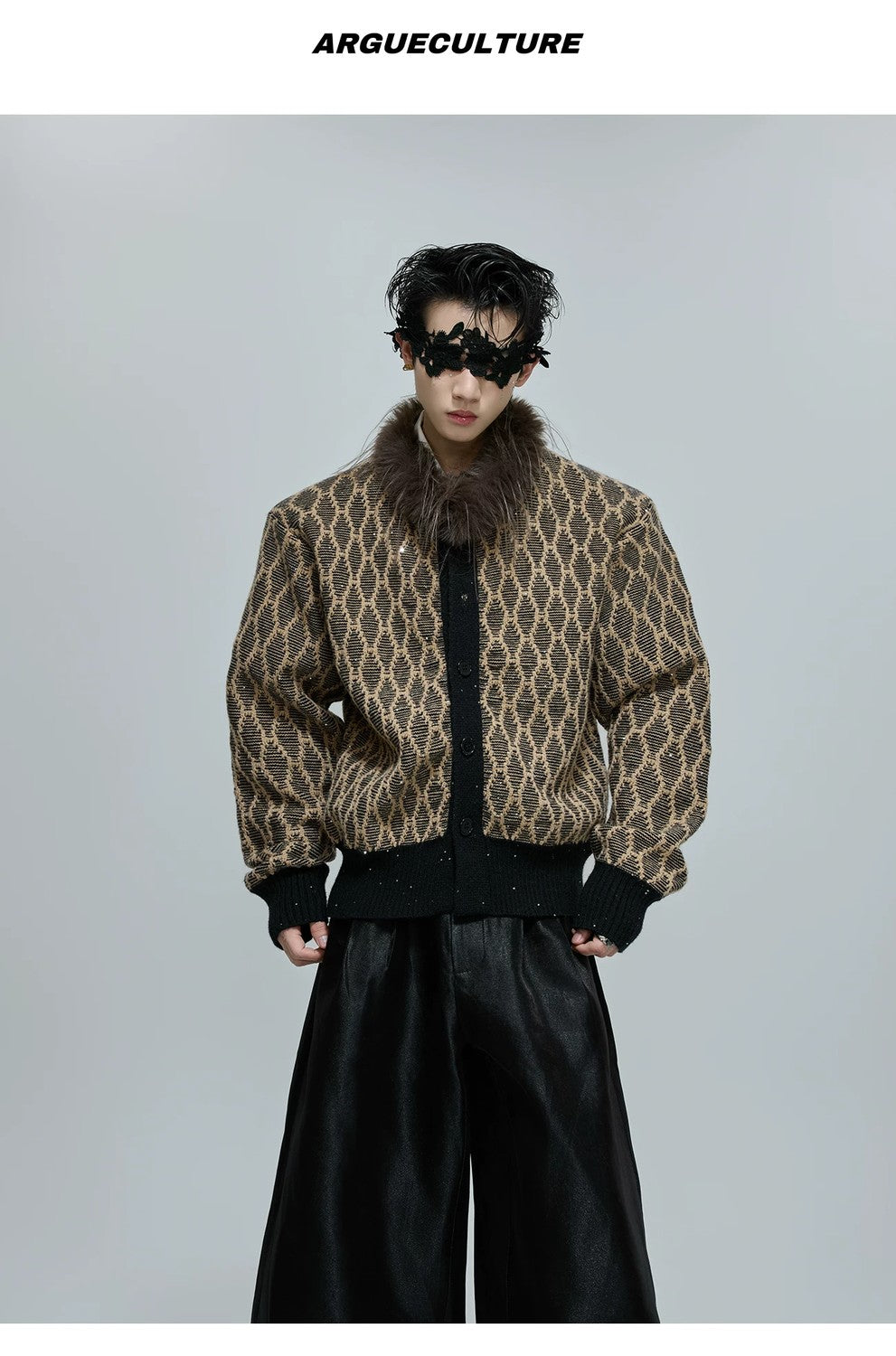 desc::sequin-heavyweight-knit-cardigan-with-rabbit-hair-collar-detail-img-5