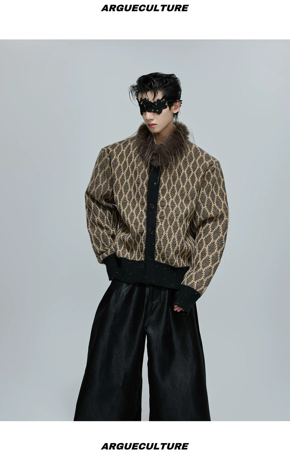 desc::sequin-heavyweight-knit-cardigan-with-rabbit-hair-collar-detail-img-6