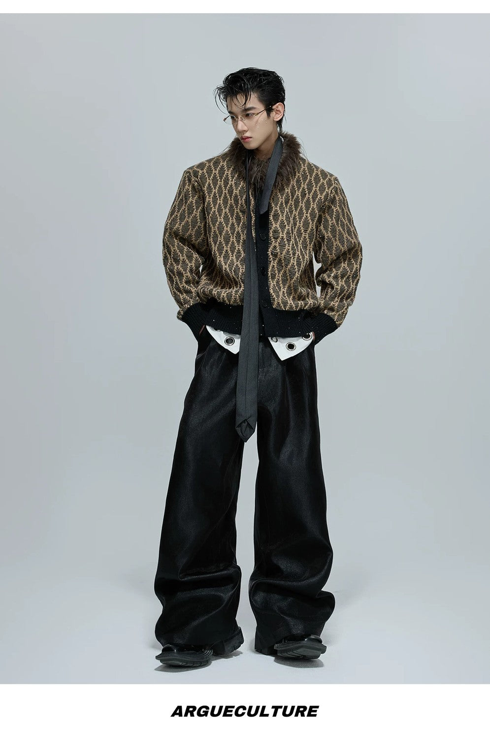 desc::sequin-heavyweight-knit-cardigan-with-rabbit-hair-collar-detail-img-9