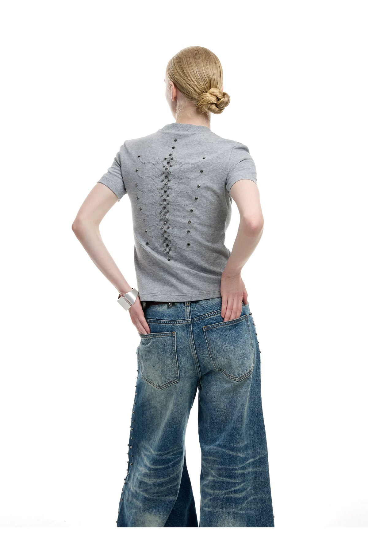 Slim Spine Rivet Embroidered Streetwear T-Shirt - detail image 7