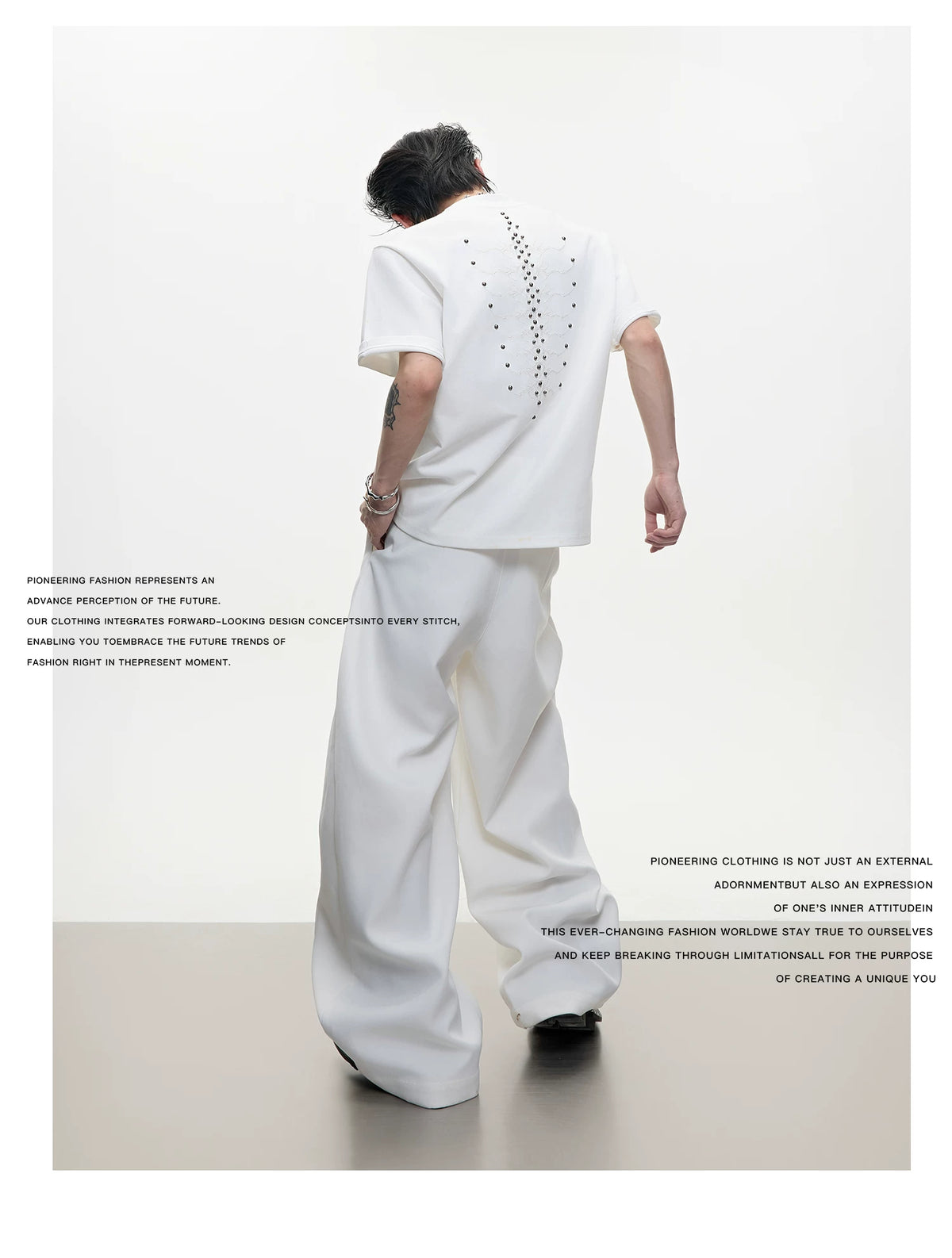 Snake Spine Studded Boxy Streetwear T-Shirt - detail image 2