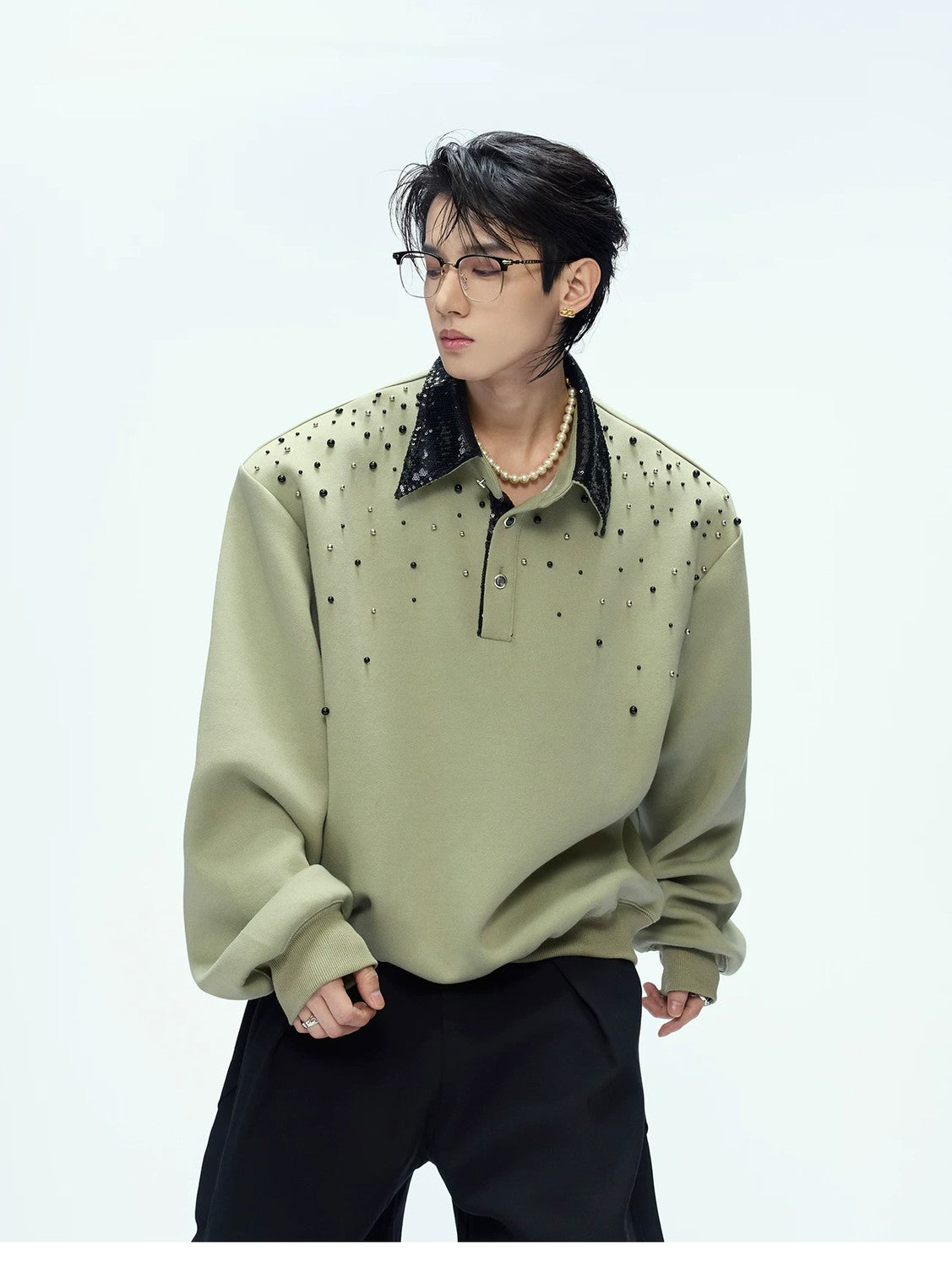 desc::starry-pearl-embellished-polo-sweatshirt-oversized-detail-img-4