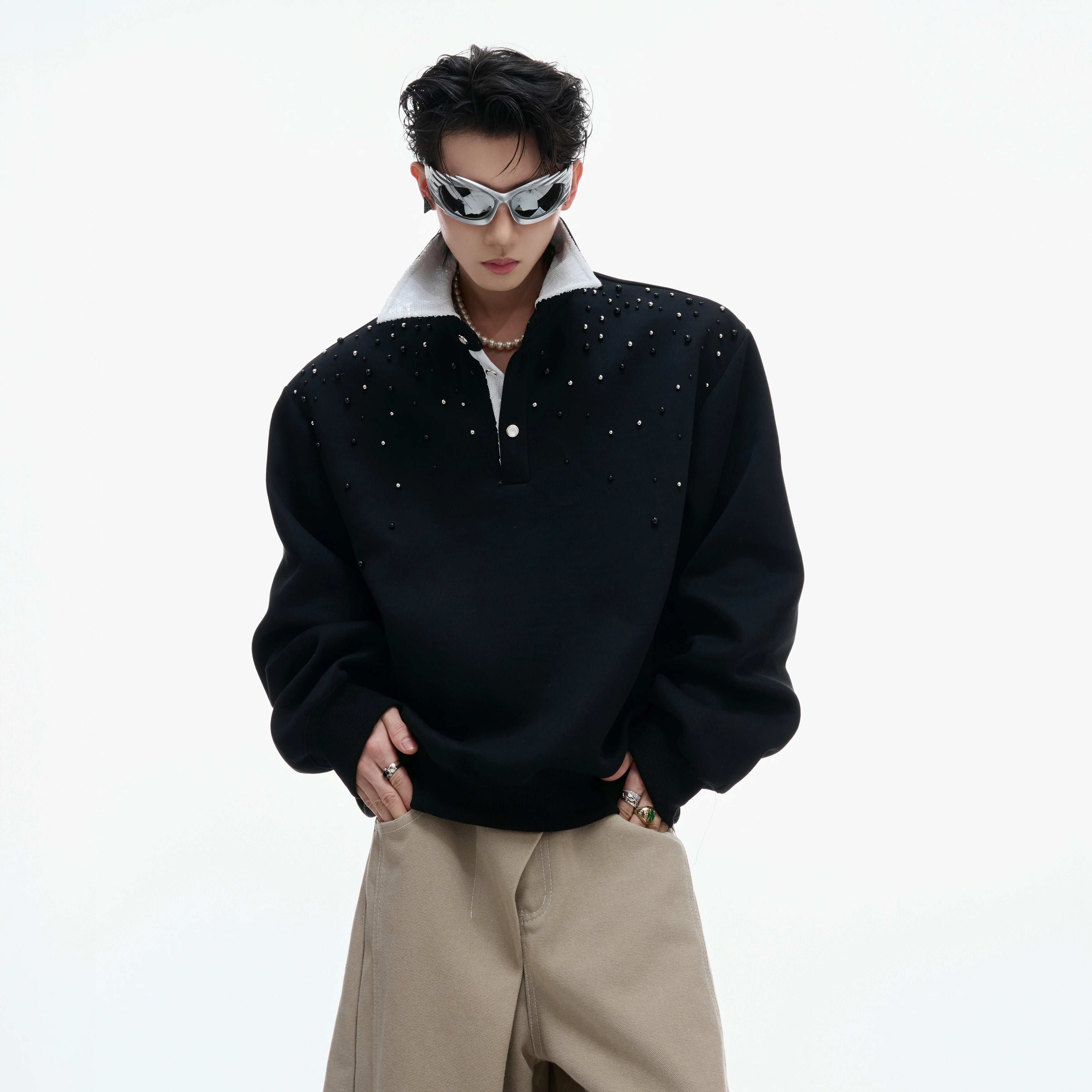 starry-pearl-embellished-polo-sweatshirt-oversized-green