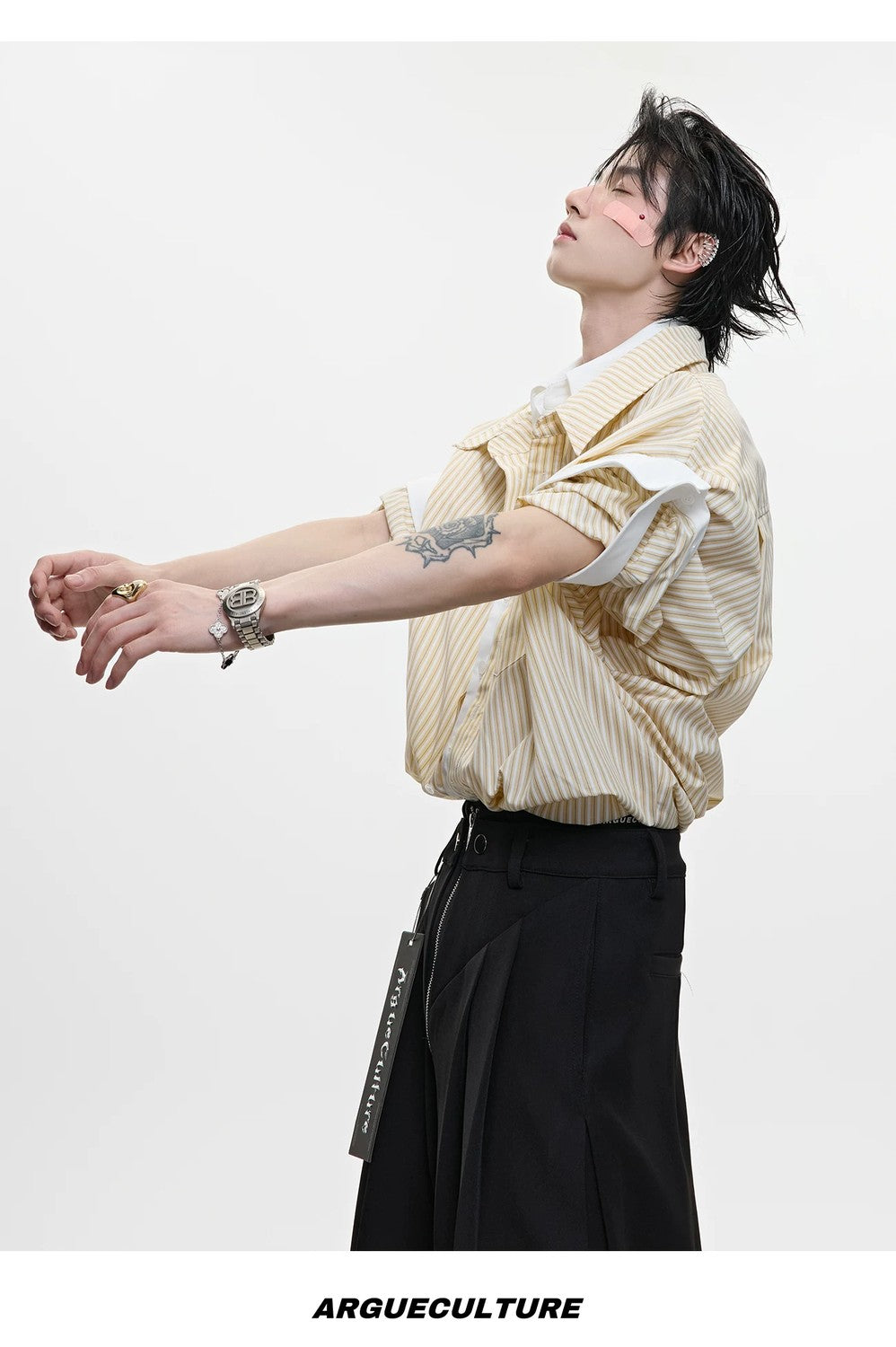 desc::striped-faux-2-piece-short-sleeve-shirt-oversized-preppy-tee-detail-img-11