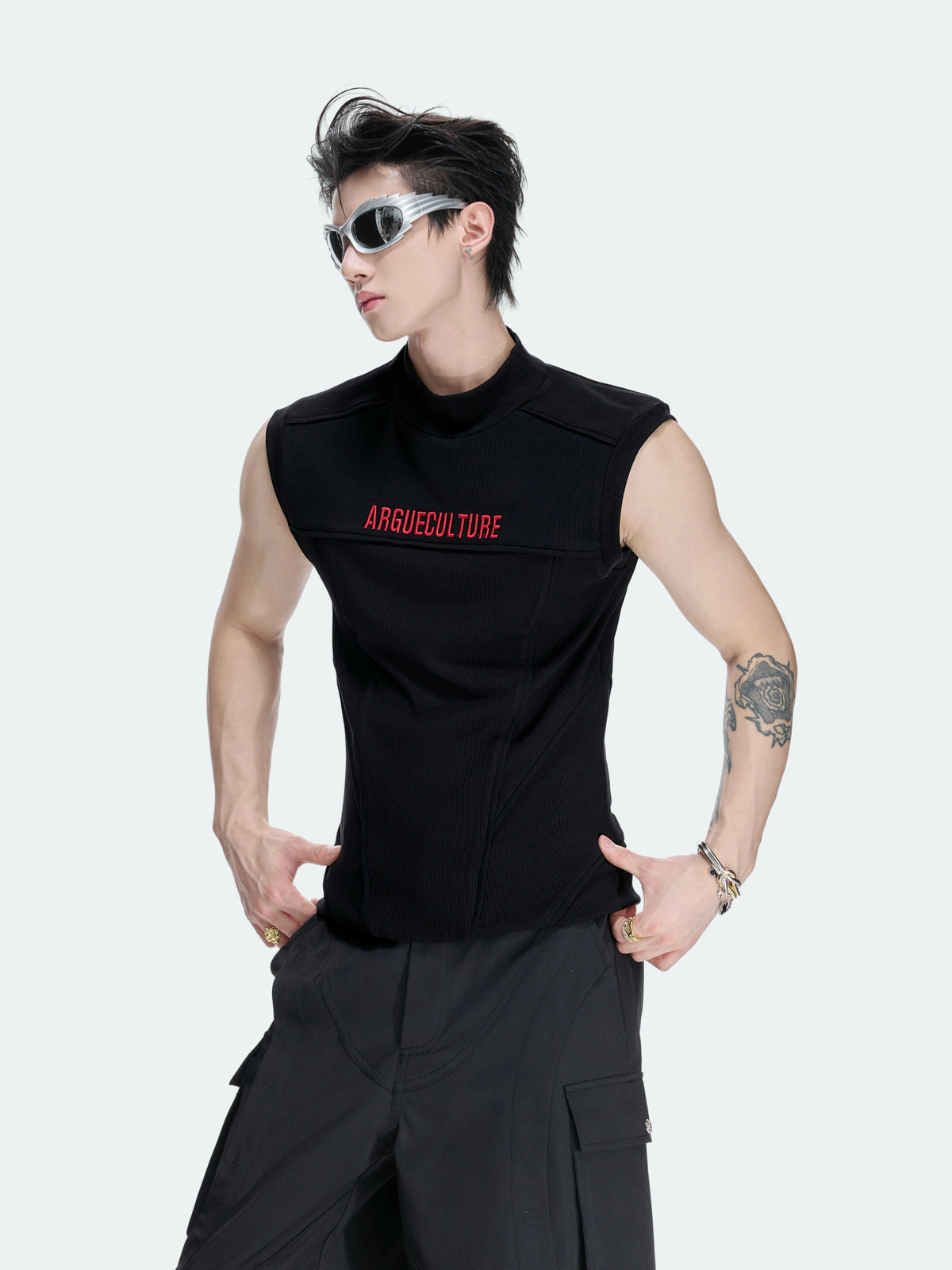 Men's Structured Seam Mock-Neck Sleeveless Tank Top - main image 1